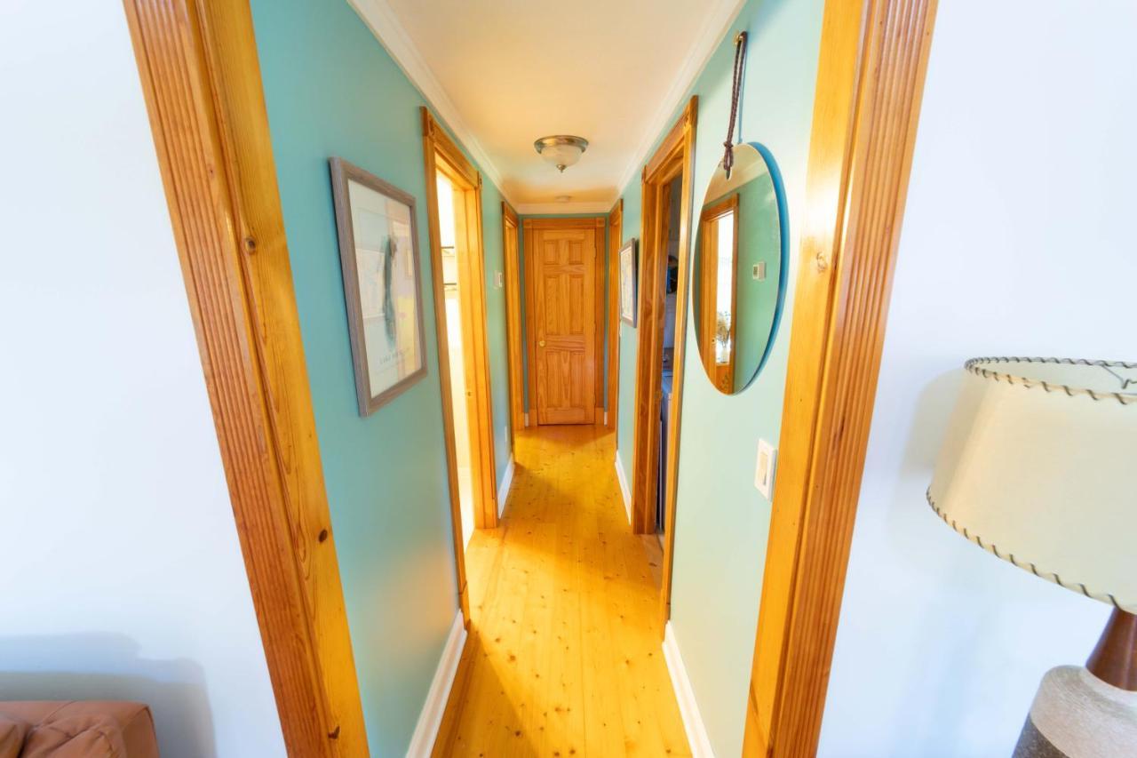 The Charming Glenn Cottage! Walk To Lake Michigan! Fennville Экстерьер фото